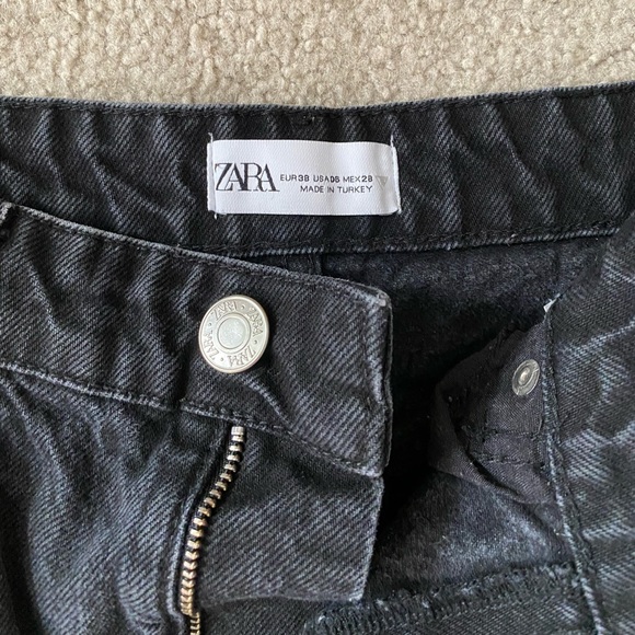 black zara high rise wide leg ripped jeans size (6) - Picture 3 of 3